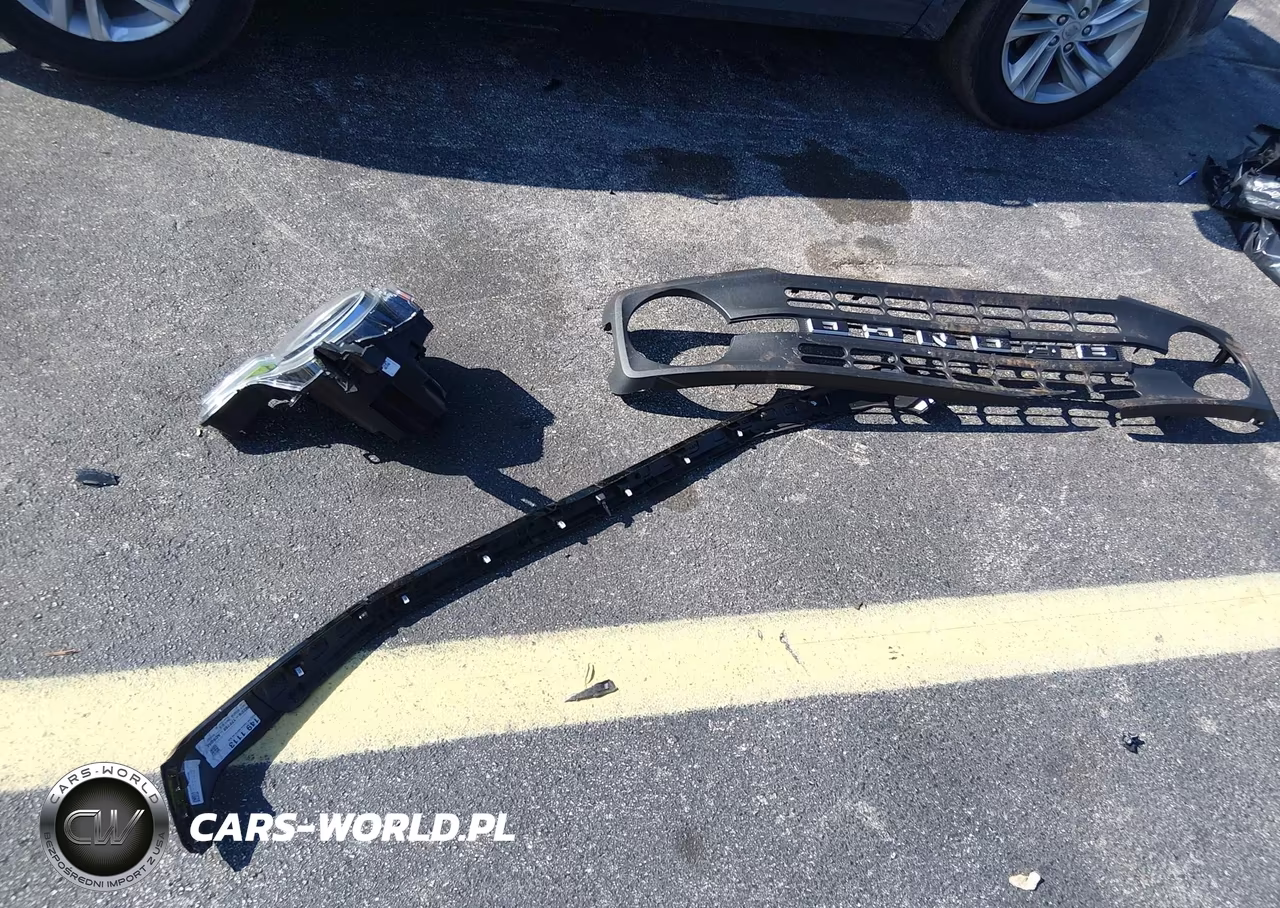 2026 Ford Bronco VIN:1FMDE6AH1TLB10015 - 12