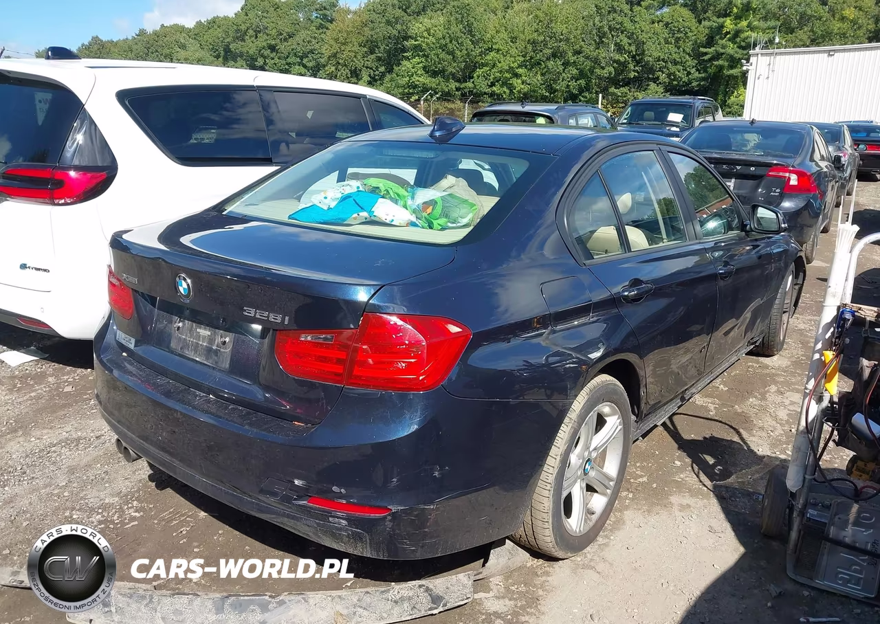 2013 BMW 328I xDrive VIN:WBA3B5C50DJ598759 - 4