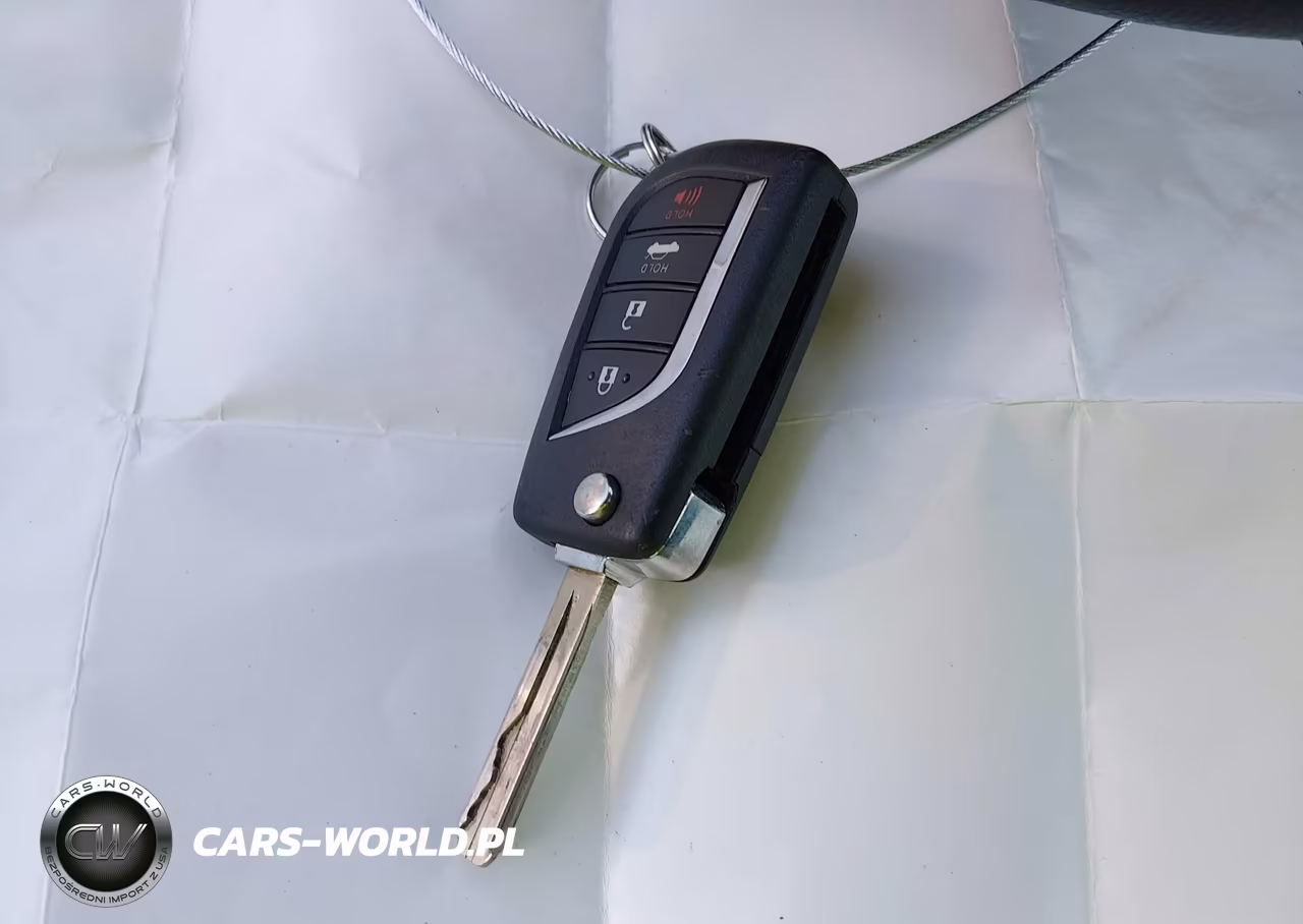2022 Toyota Camry Le VIN:4T1C11AK7NU684945 - 11