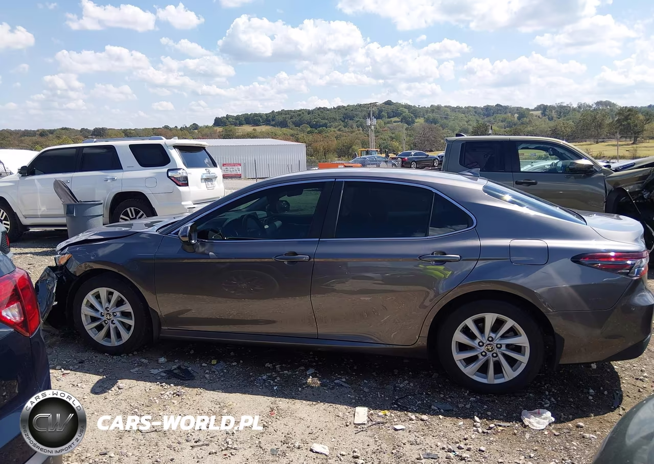 2022 Toyota Camry Le VIN:4T1C11AK7NU684945 - 14
