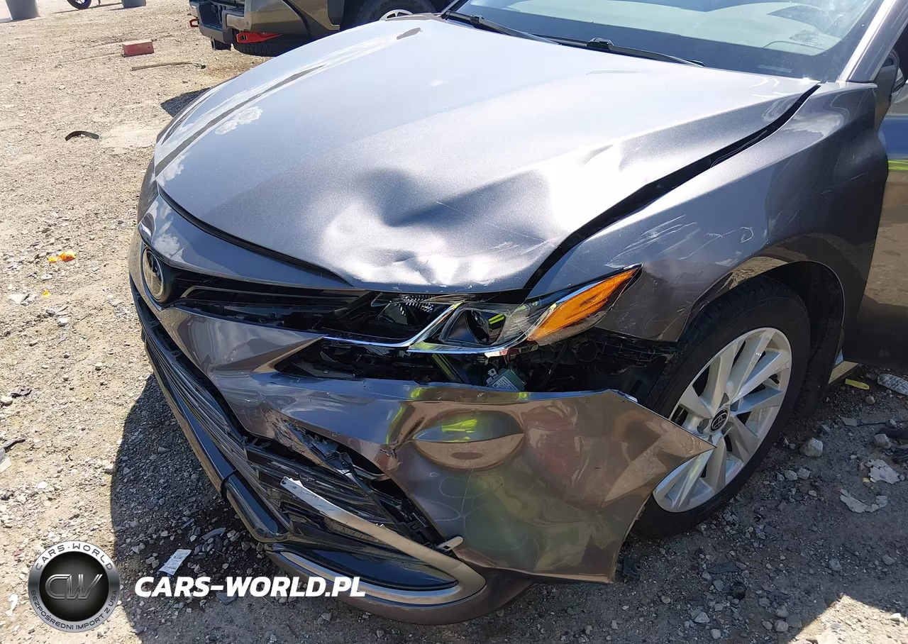2022 Toyota Camry Le VIN:4T1C11AK7NU684945 - 6