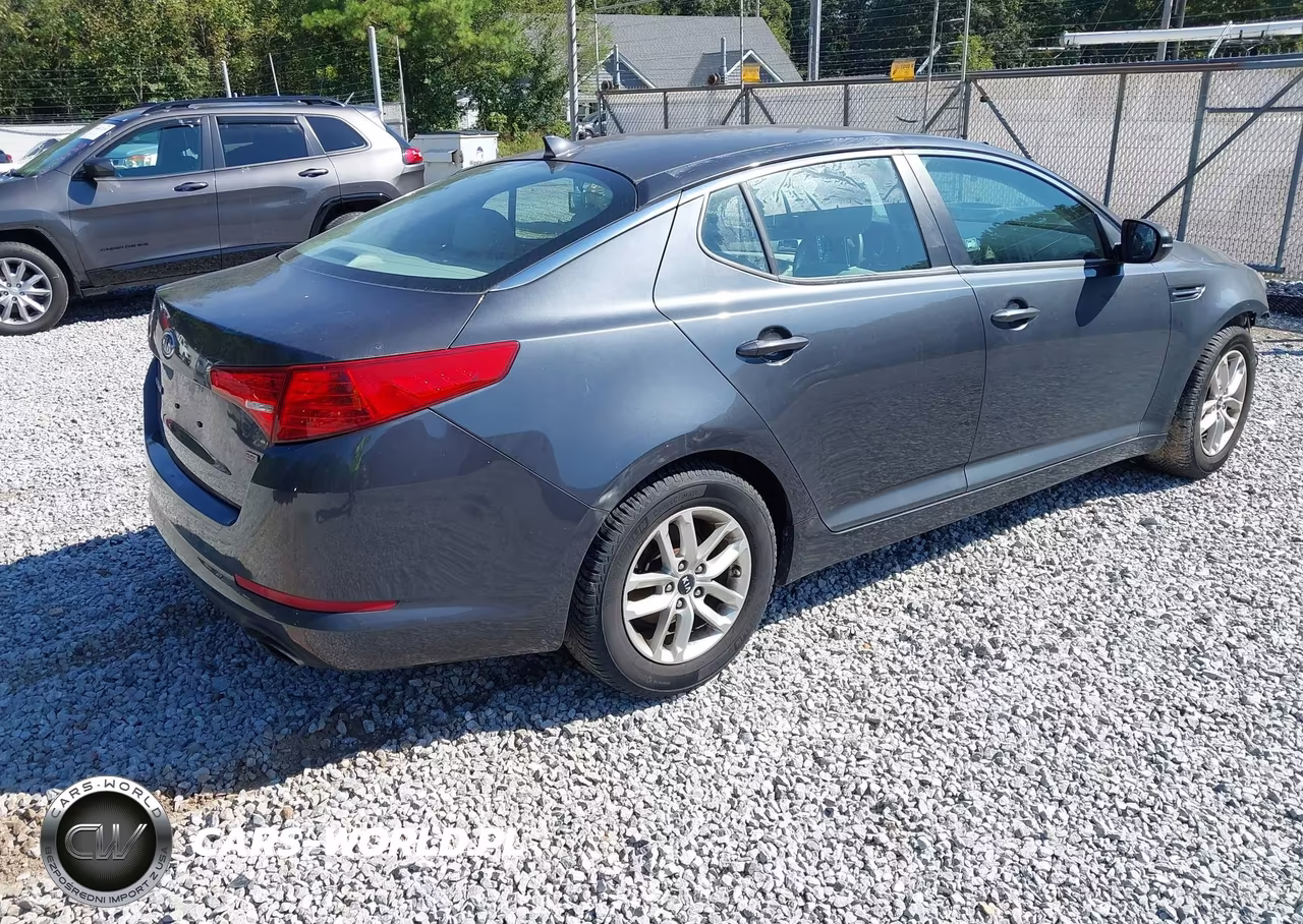 2011 Kia Optima Lx VIN:KNAGM4A71B5167945 - 4
