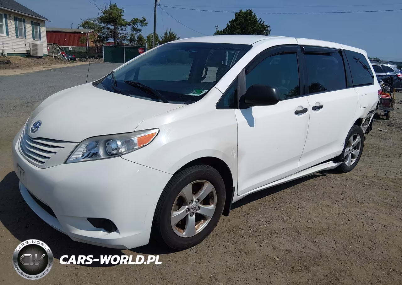 2011 Toyota Sienna VIN:5TDKA3DCXBS004679 - 2