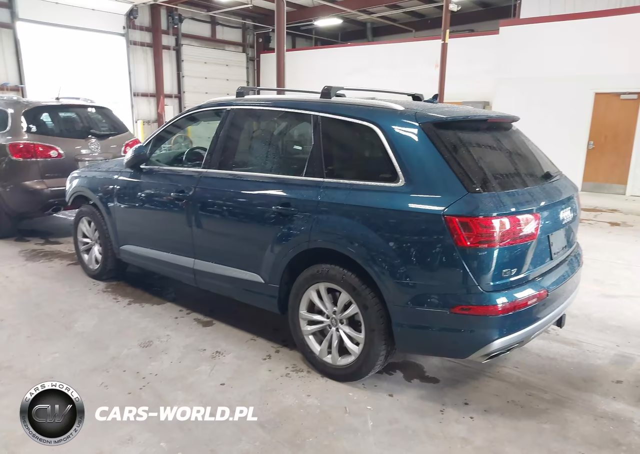 2018 Audi Q7 2.0T Premium VIN:WA1LHAF75JD038411 - 3