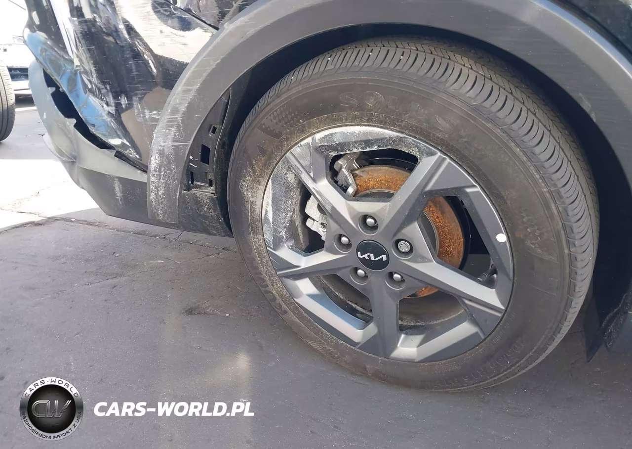 2025 Kia K4 Lxs VIN:3KPFT4DE5SE019703 - 18
