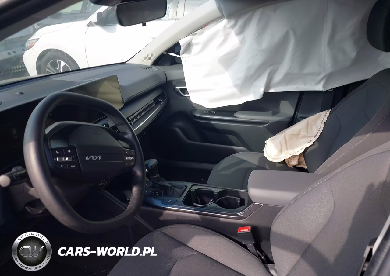 2025 Kia K4 Lxs VIN:3KPFT4DE5SE019703 - 5