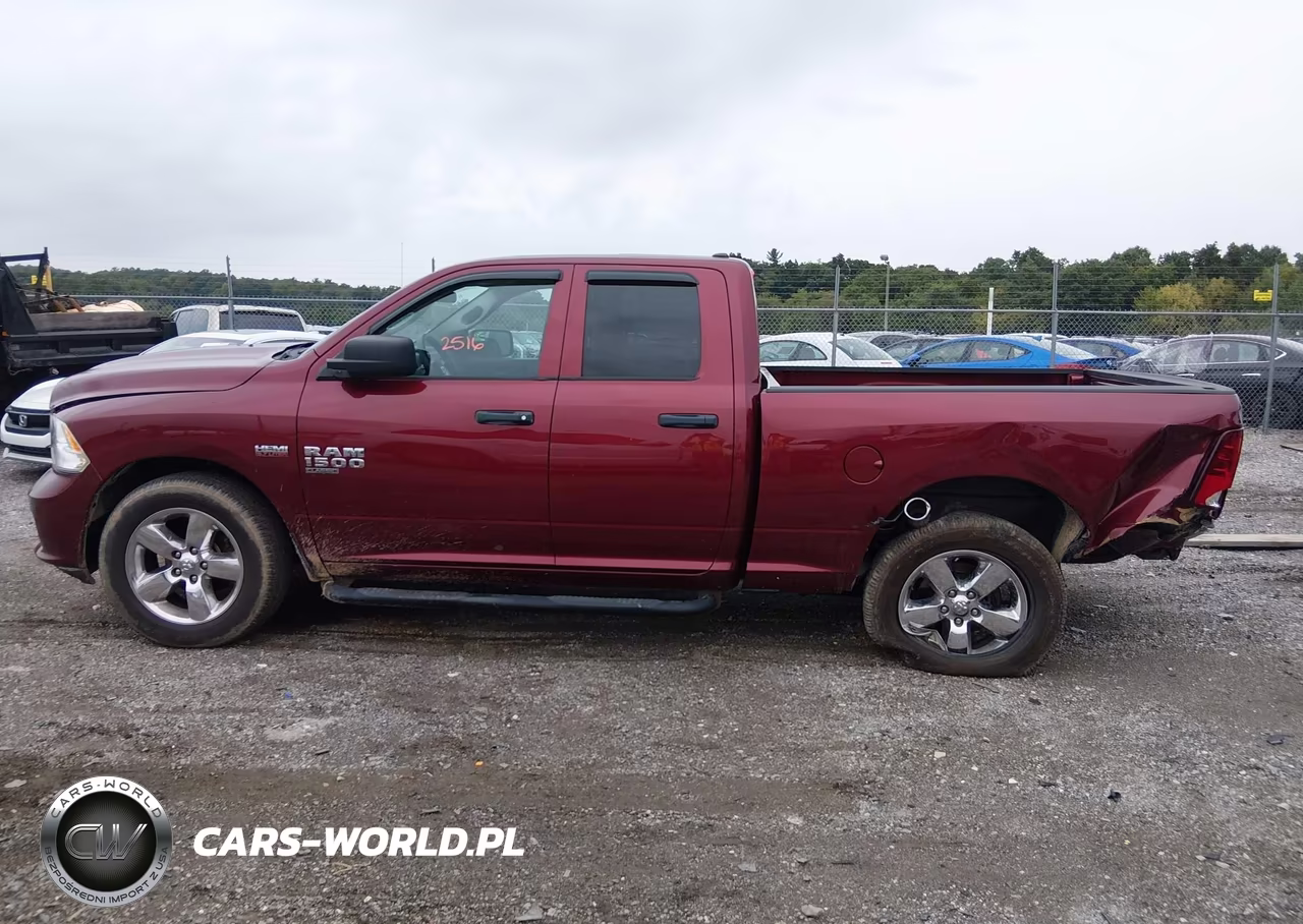 2019 Ram 1500 Classic Express 4X4 6'4 Box VIN:1C6RR7FT9KS542106 - 14