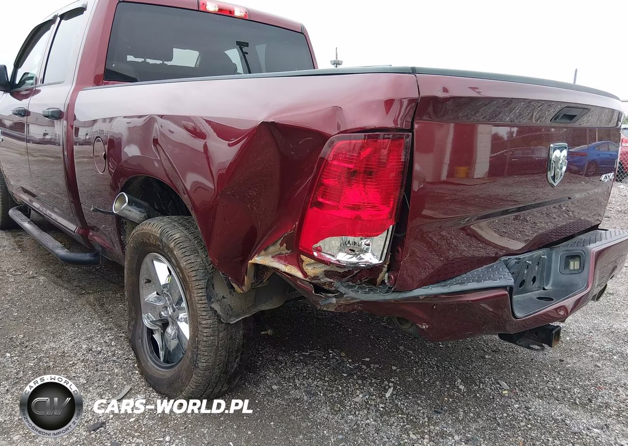 2019 Ram 1500 Classic Express 4X4 6'4 Box VIN:1C6RR7FT9KS542106 - 6