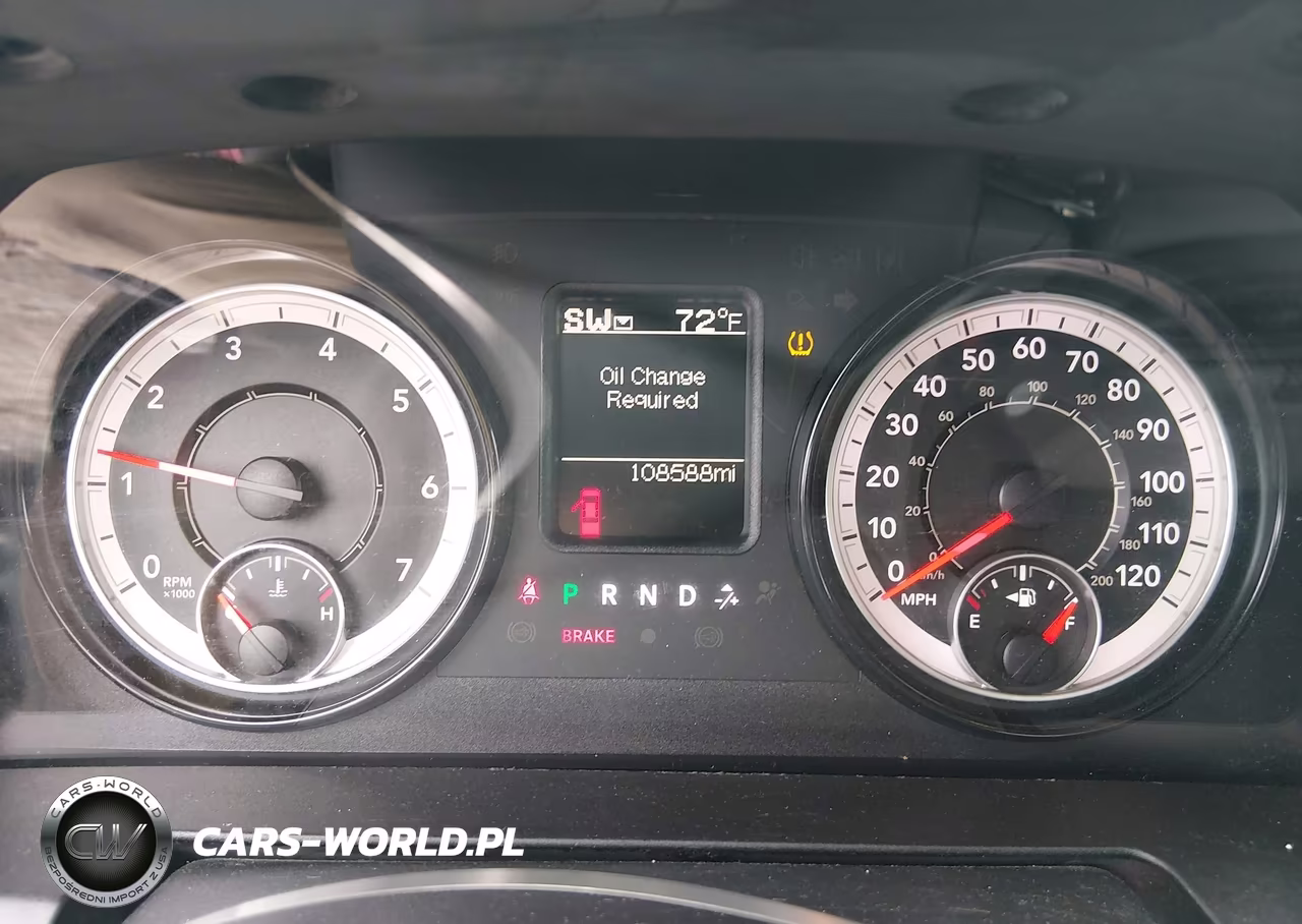 2019 Ram 1500 Classic Express 4X4 6'4 Box VIN:1C6RR7FT9KS542106 - 7