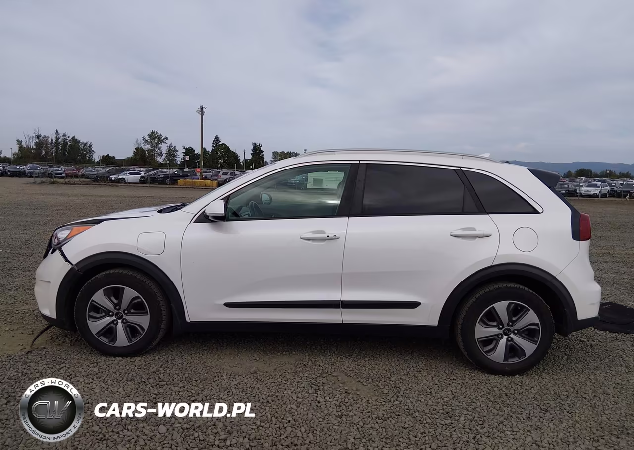 2018 Kia Niro Plug-In Hybrid Ex VIN:KNDCD3LD2J5145126 - 14