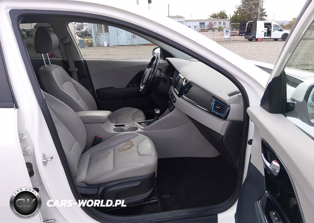 2018 Kia Niro Plug-In Hybrid Ex VIN:KNDCD3LD2J5145126 - 5