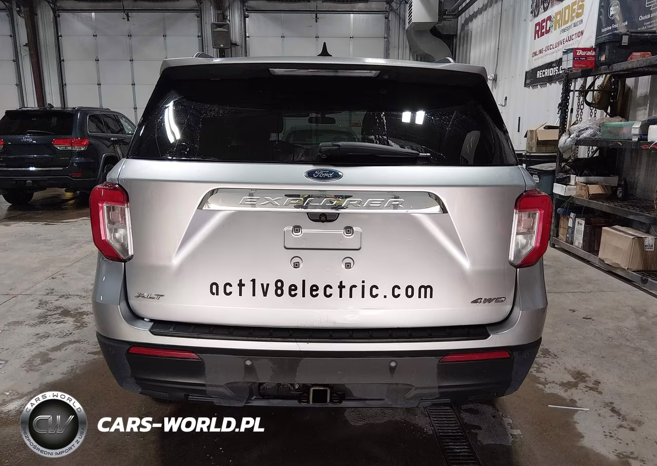 2022 Ford Explorer Xlt VIN:1FMSK8DH5NGA37668 - 16