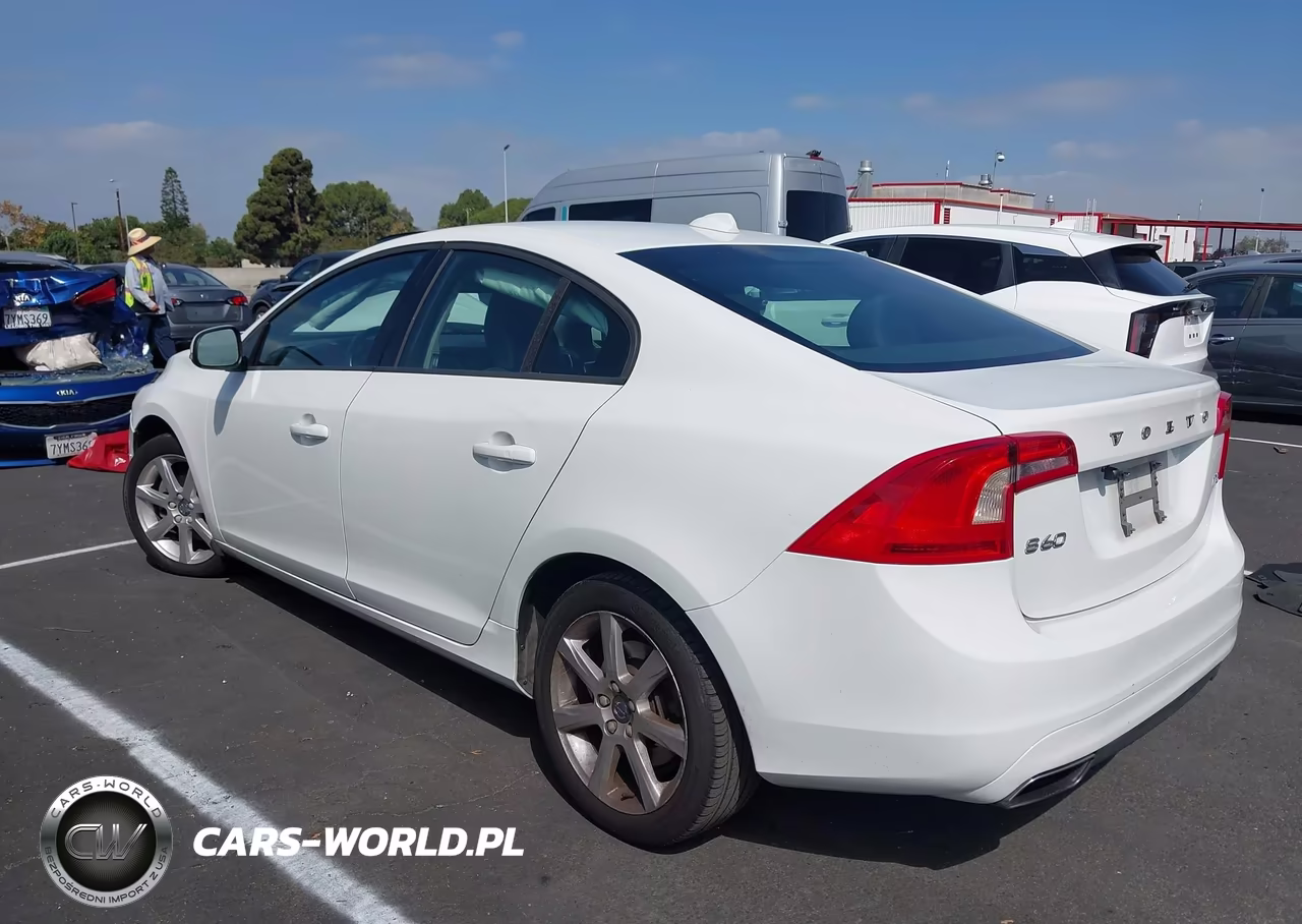 2016 Volvo S60 T5 Drive-E VIN:YV126MFJ3G2402523 - 3