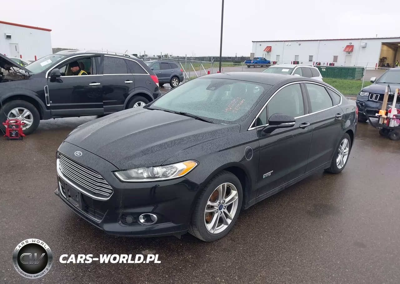 2015 Ford Fusion Energi Titanium VIN:3FA6P0SUXFR201098 - 2