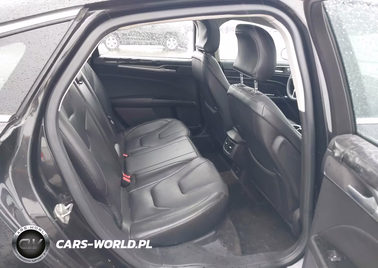 2015 Ford Fusion Energi Titanium VIN:3FA6P0SUXFR201098 - 8