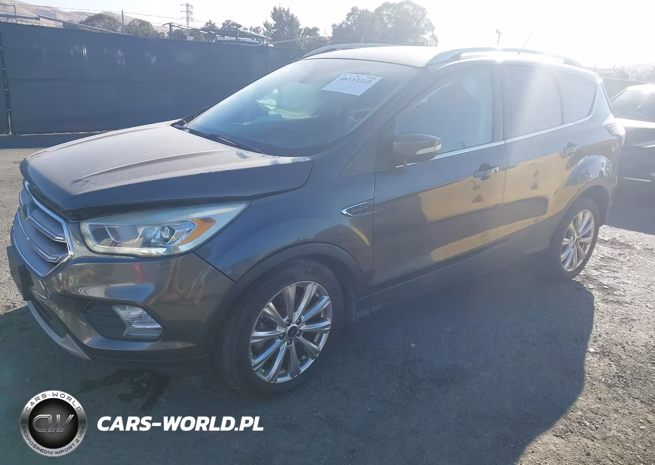 2017 Ford Escape Titanium VIN:1FMCU9J95HUB03899 - 2