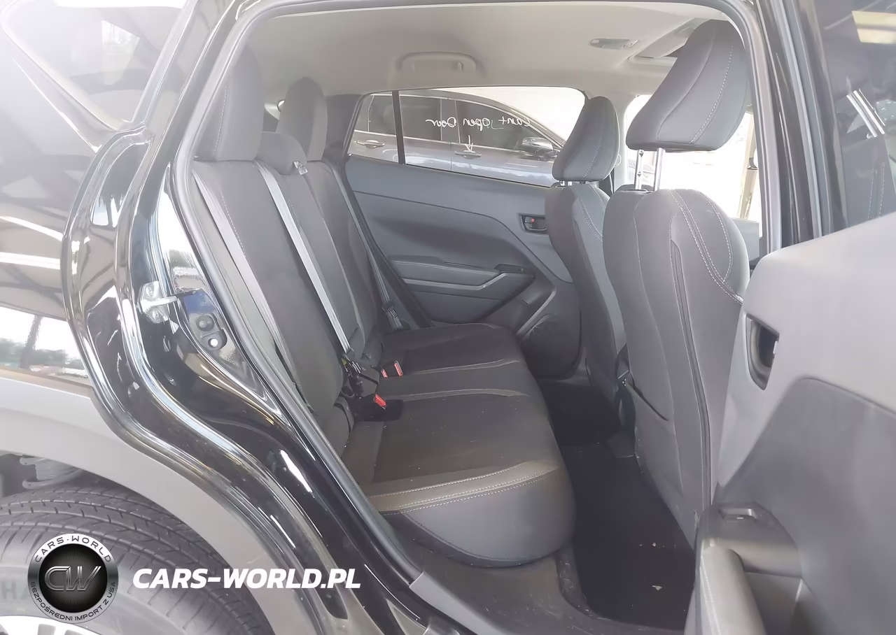 2025 Subaru Crosstrek Premium VIN:JF2GUHDC1SH290342 - 8