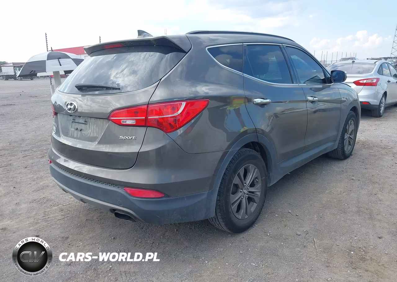 2014 Hyundai Santa Fe Sport 2.4L VIN:5XYZU3LB2EG224589 - 4