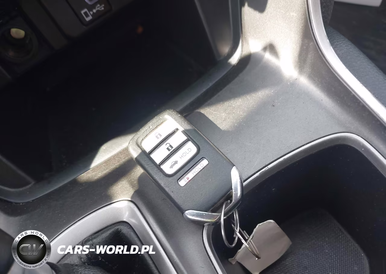 2019 Honda Accord Sport VIN:1HGCV1F32KA007049 - 11