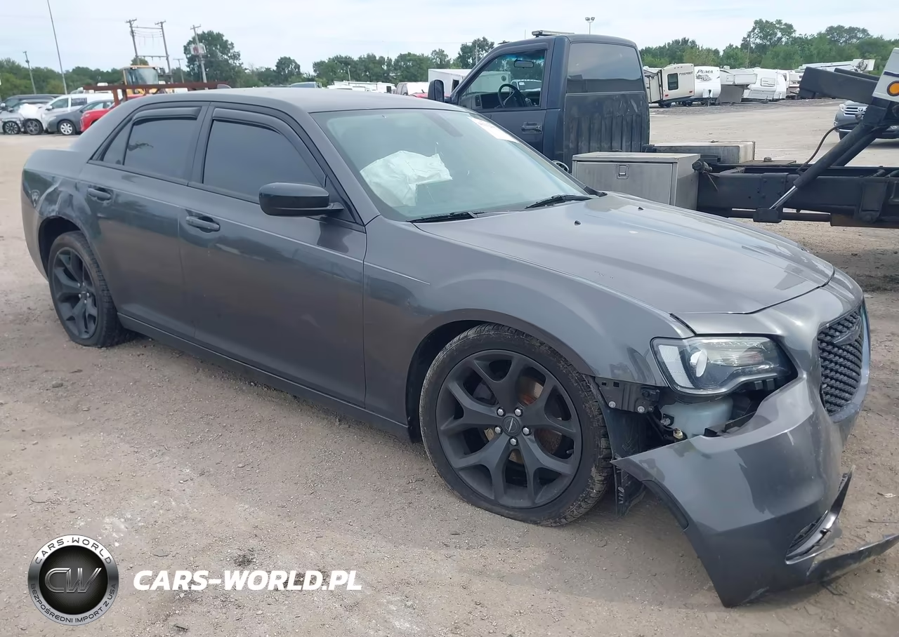 2020 Chrysler 300 Touring