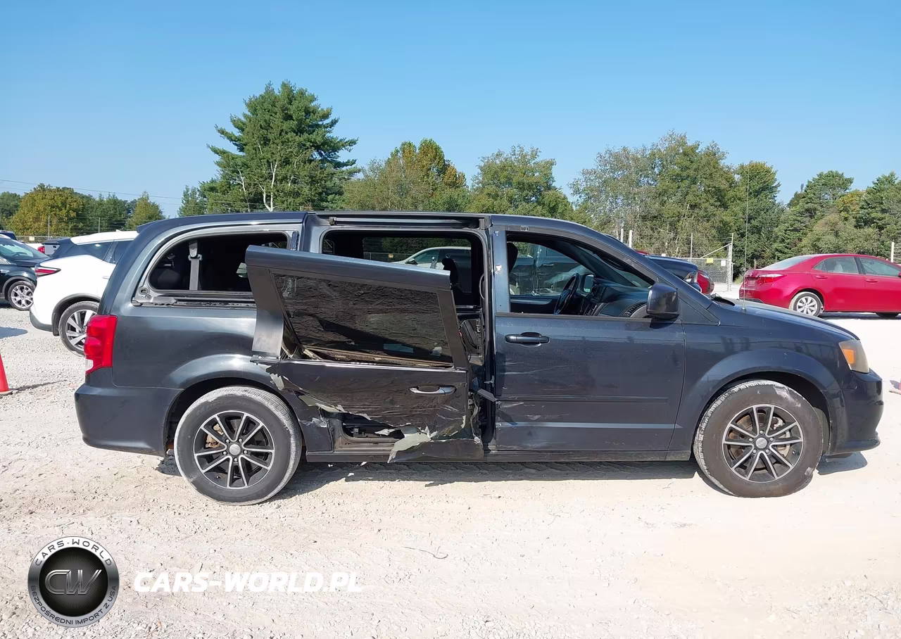2014 Dodge Grand Caravan Sxt VIN:2C4RDGCG1ER259994 - 13