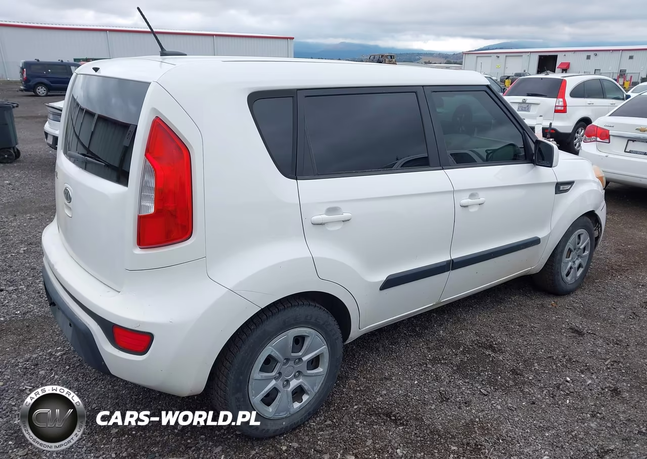 2012 Kia Soul VIN:KNDJT2A56C7447445 - 4