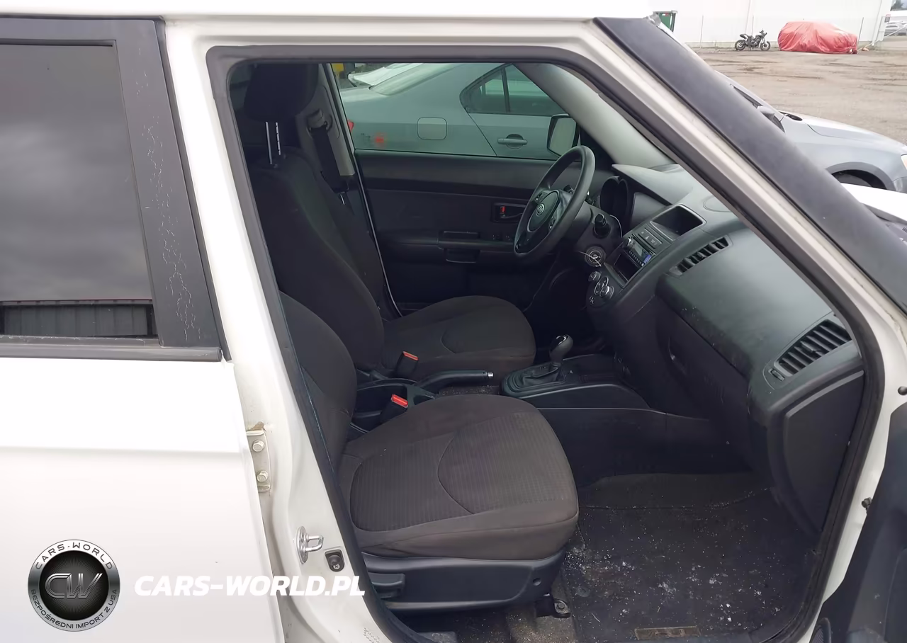2012 Kia Soul VIN:KNDJT2A56C7447445 - 5