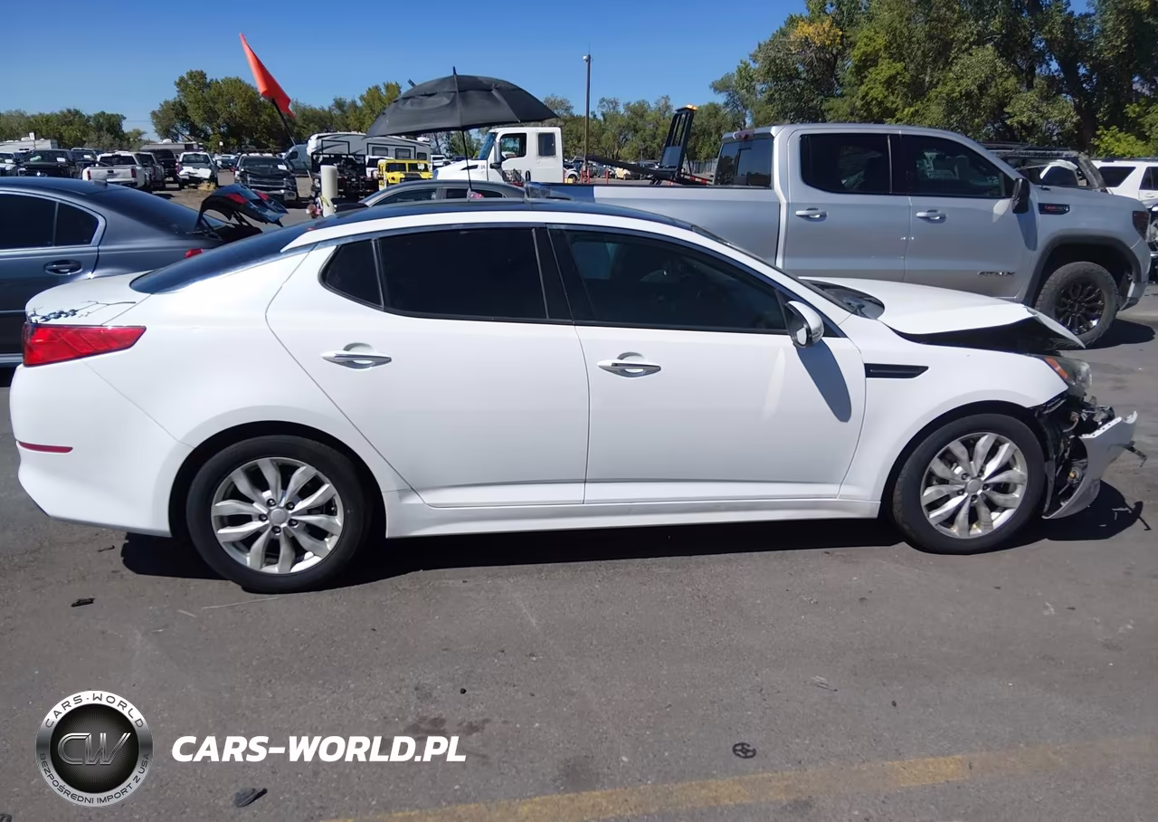 2015 Kia Optima Ex VIN:5XXGN4A77FG482055 - 13