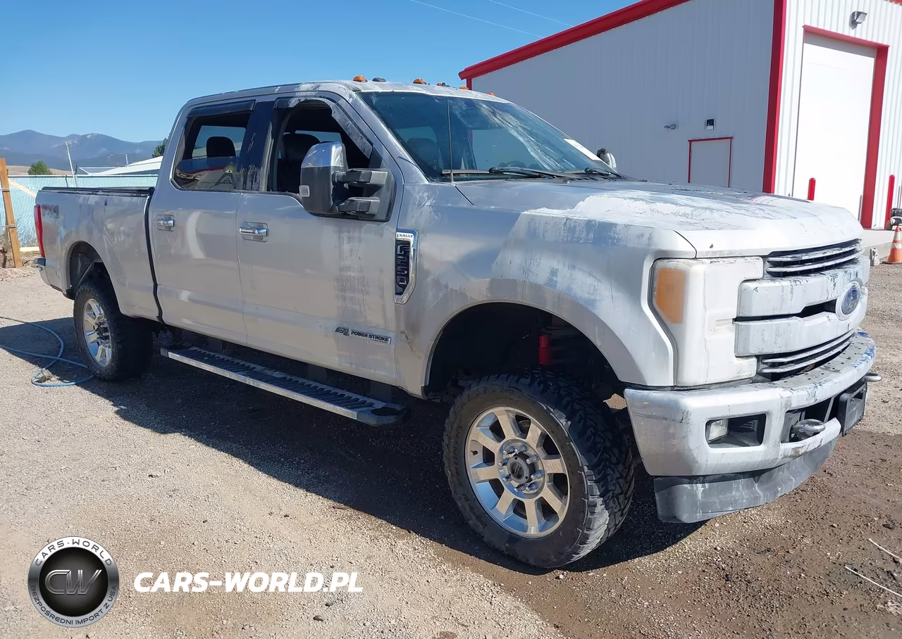 2017 Ford F-250 Lariat – zdjęcie 1 z 11
