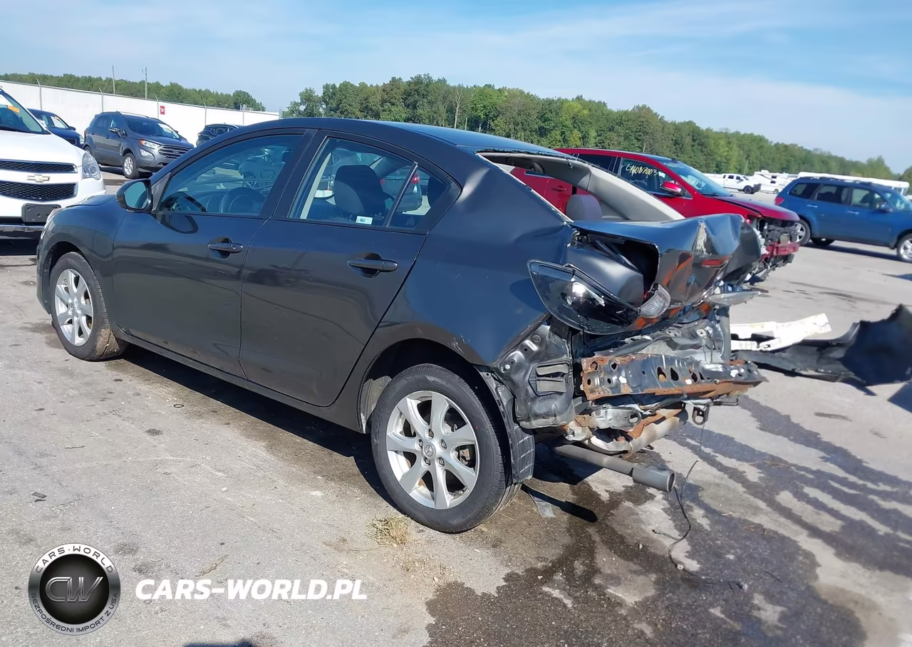 2010 Mazda Mazda3 I Touring VIN:JM1BL1SF1A1296147 - 3