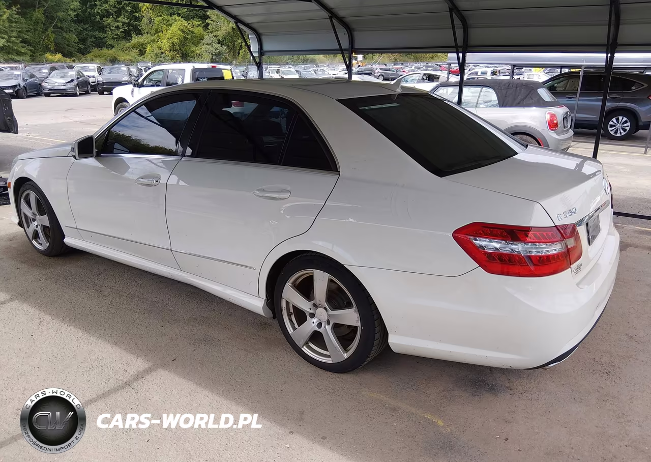 2011 Mercedes-Benz E 350 4Matic VIN:WDDHF8HBXBA324677 - 3