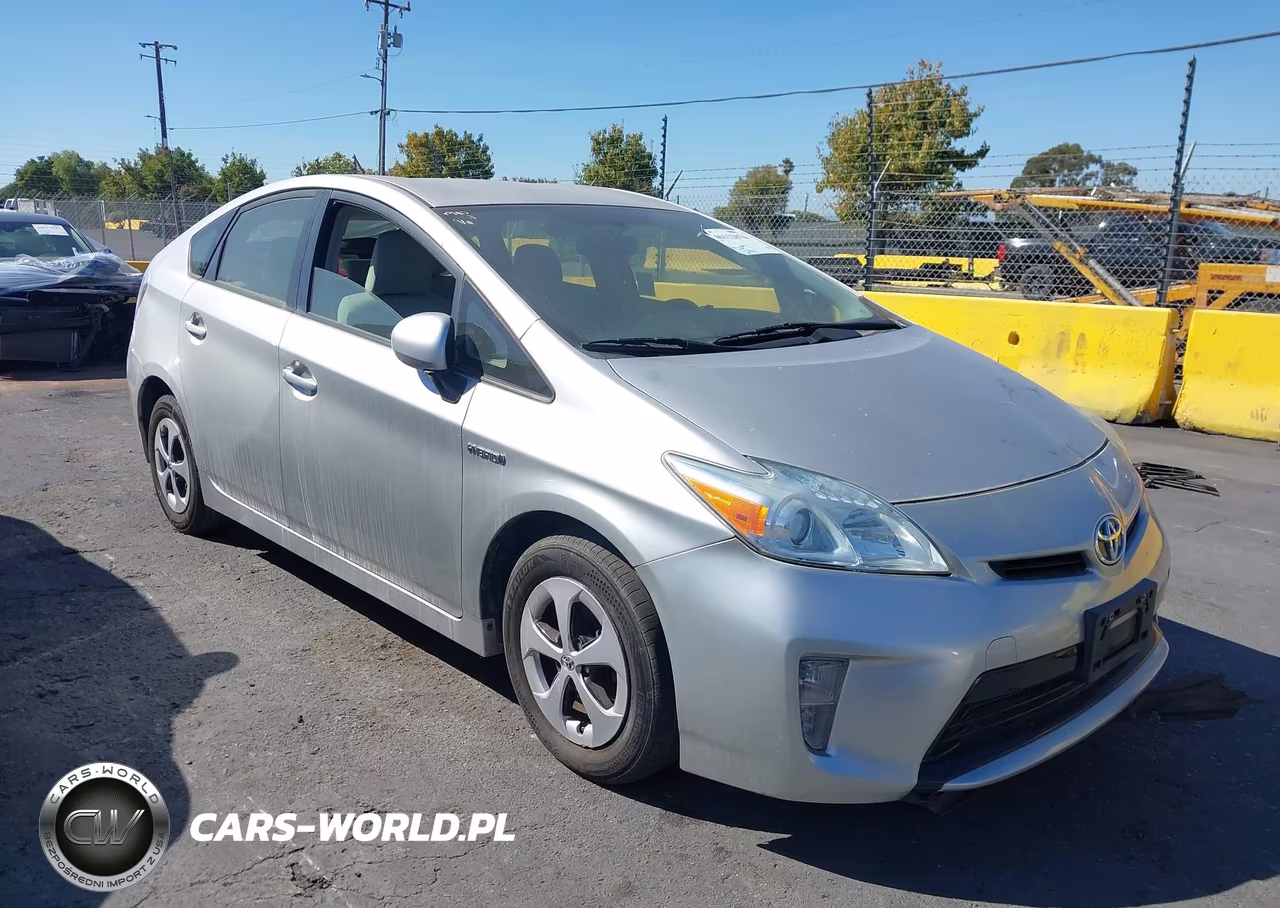 2014 Toyota Prius Two