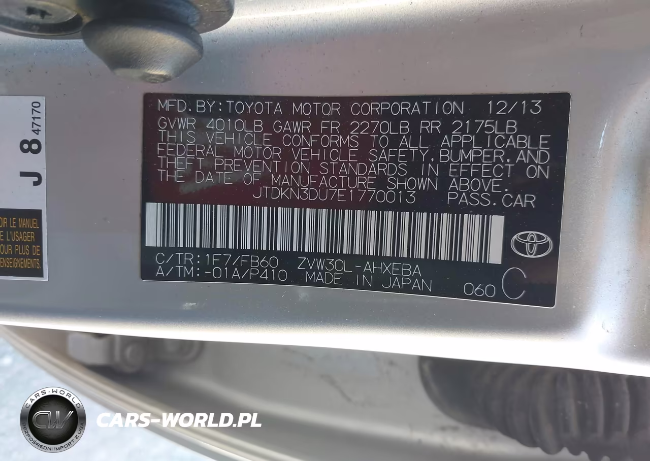 2014 Toyota Prius Two VIN:JTDKN3DU7E1770013 - 9
