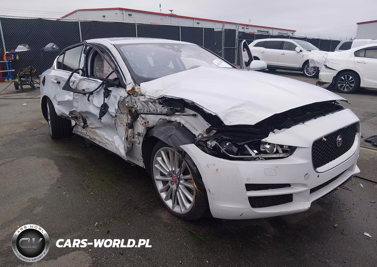2018 Jaguar Xe 35T Portfolio Limited Edition VIN:SAJAN4EV7JCP17028 - 6