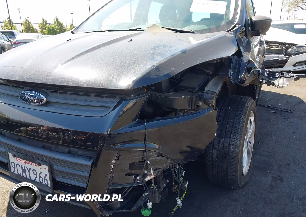 2016 Ford Escape S VIN:1FMCU0F78GUA39665 - 13