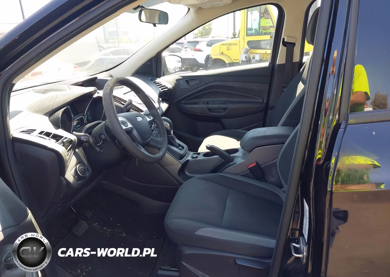 2016 Ford Escape S VIN:1FMCU0F78GUA39665 - 5