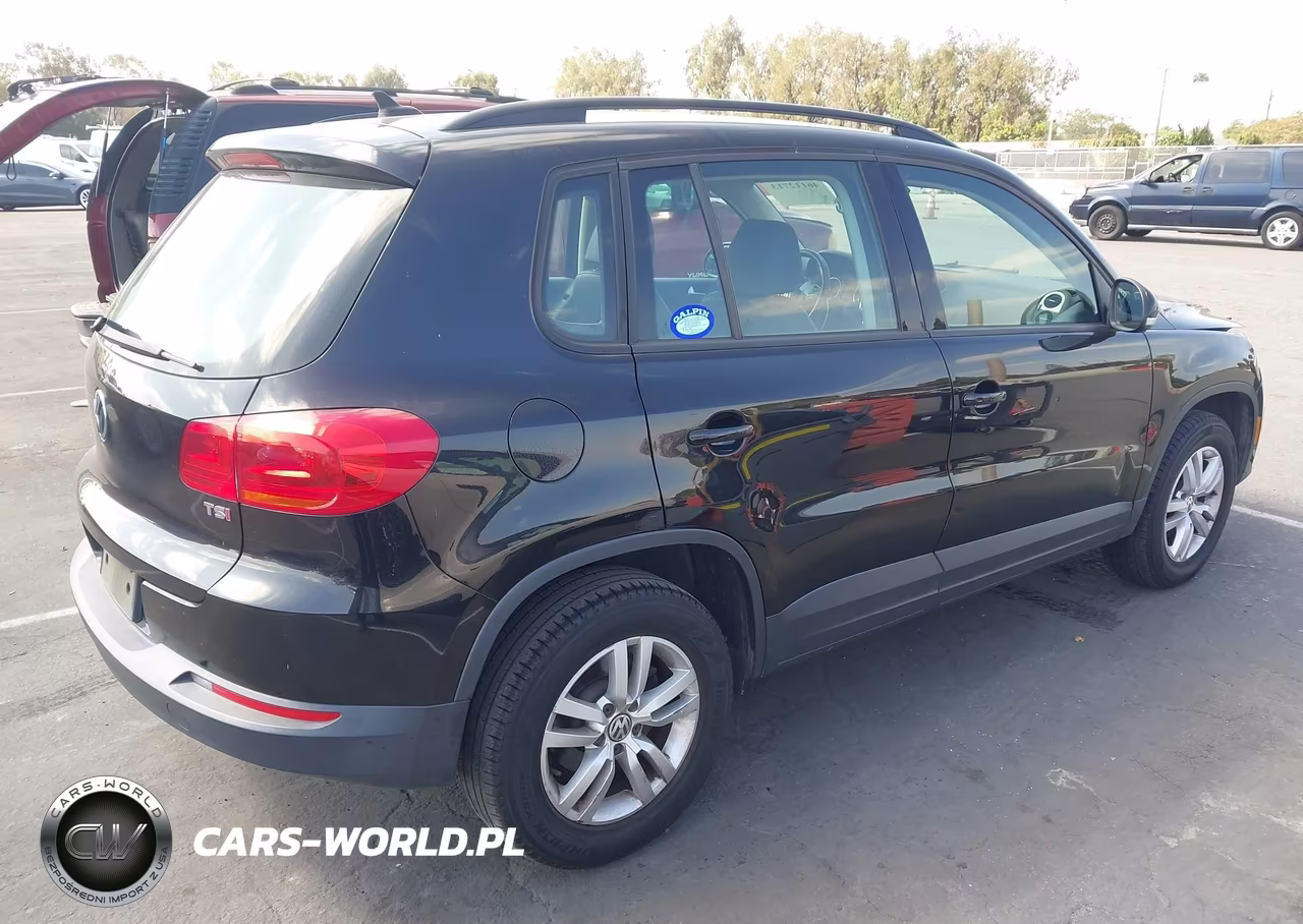 2017 Volkswagen Tiguan 2.0T-2.0T S VIN:WVGAV7AX2HK014326 - 4