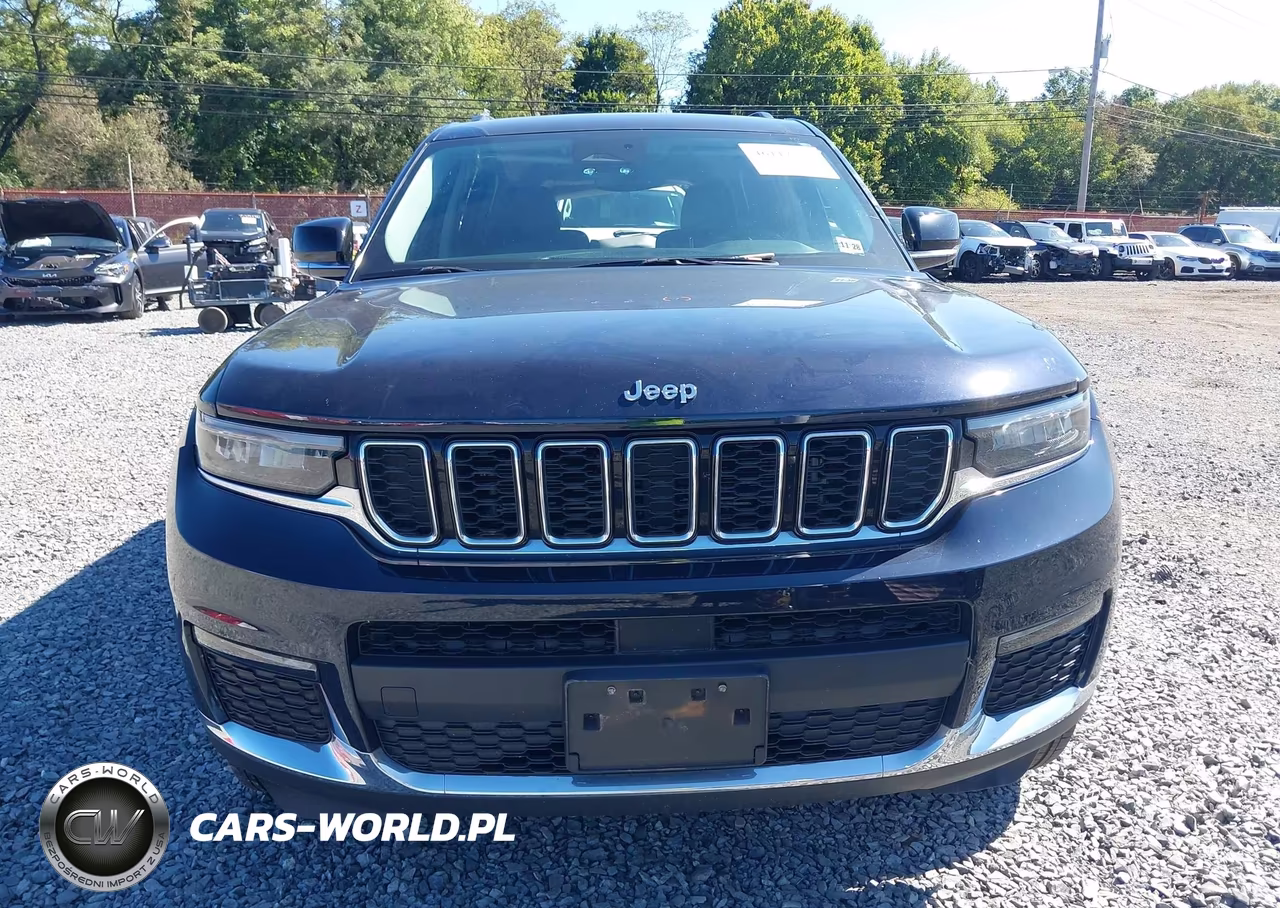 2023 Jeep Grand Cherokee L Limited 4X4 VIN:1C4RJKBG7P8853890 - 12