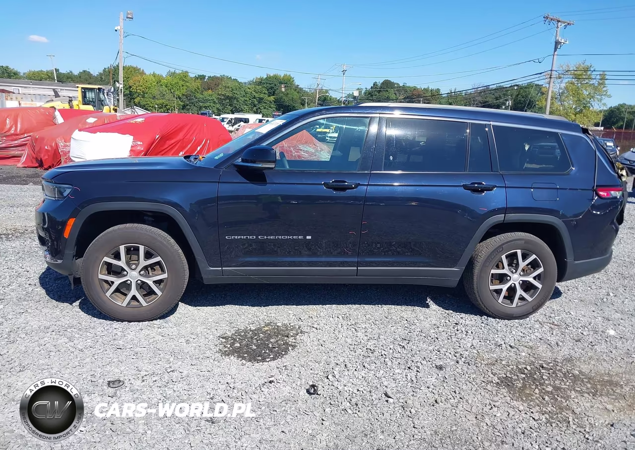 2023 Jeep Grand Cherokee L Limited 4X4 VIN:1C4RJKBG7P8853890 - 14