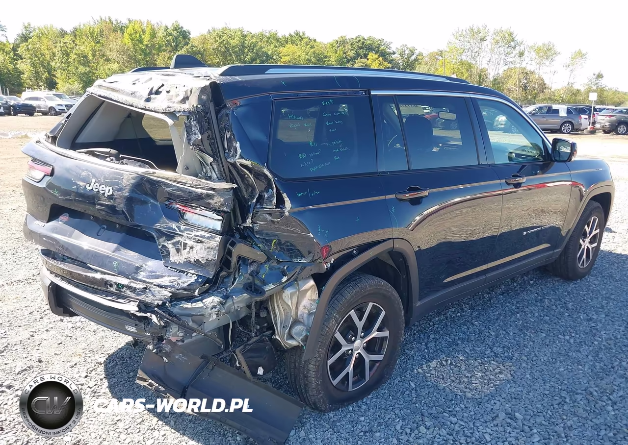 2023 Jeep Grand Cherokee L Limited 4X4 VIN:1C4RJKBG7P8853890 - 6