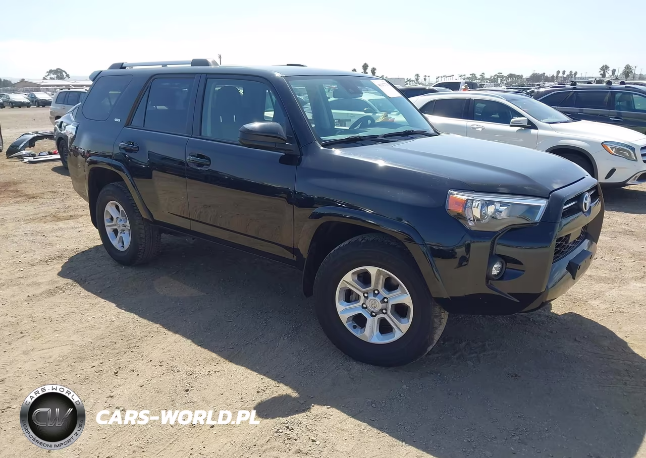 2024 Toyota 4Runner Sr5