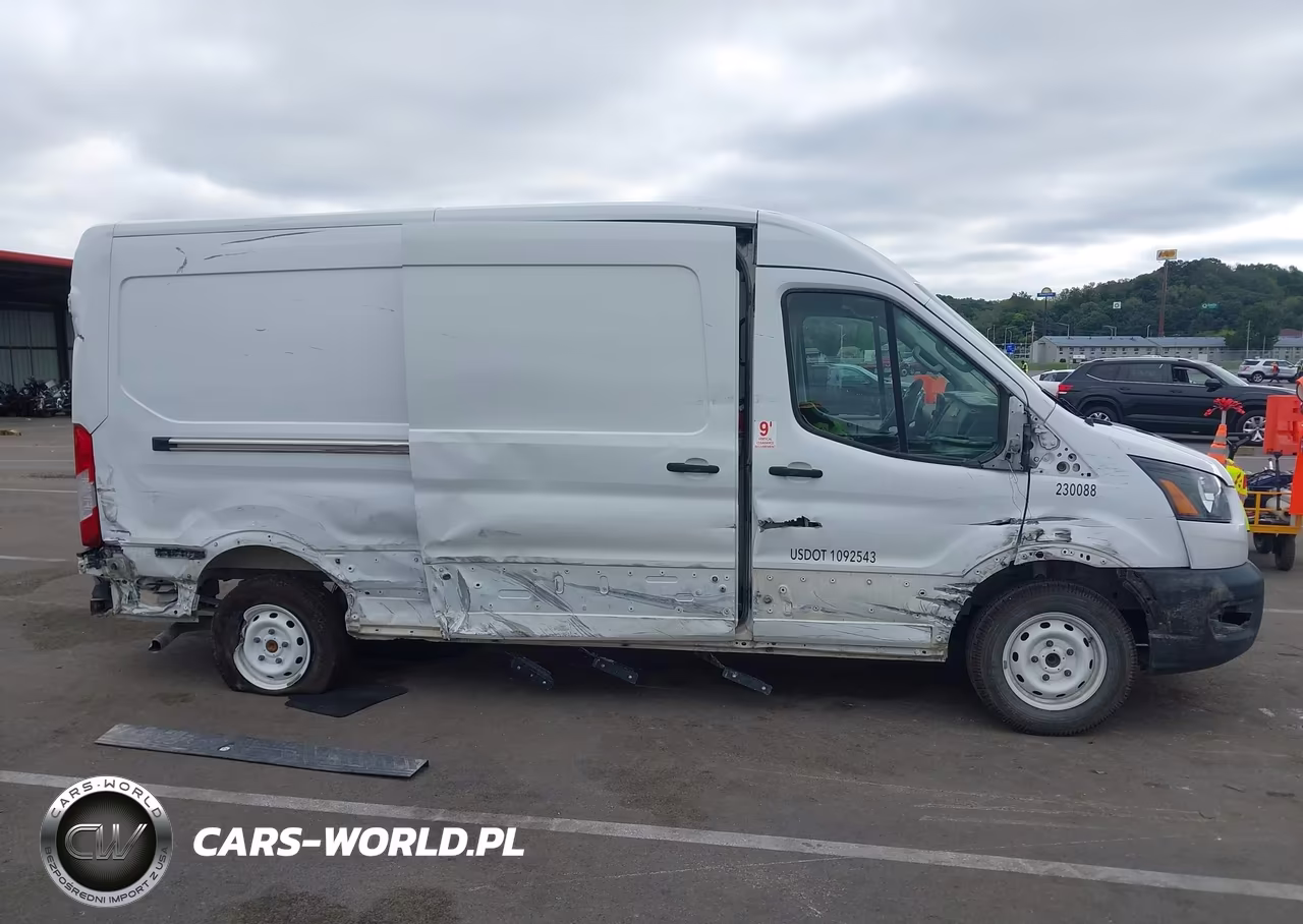 2020 Ford Transit-150 VIN:1FTYE1C83LKB33131 - 12
