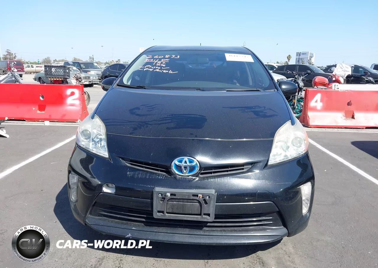 2015 Toyota Prius Two VIN:JTDKN3DU1F0410002 - 12