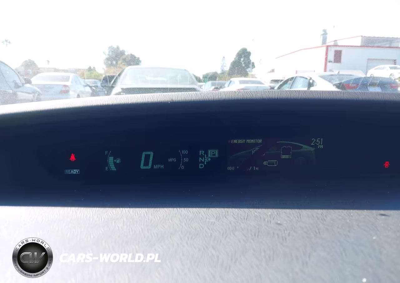 2015 Toyota Prius Two VIN:JTDKN3DU1F0410002 - 7