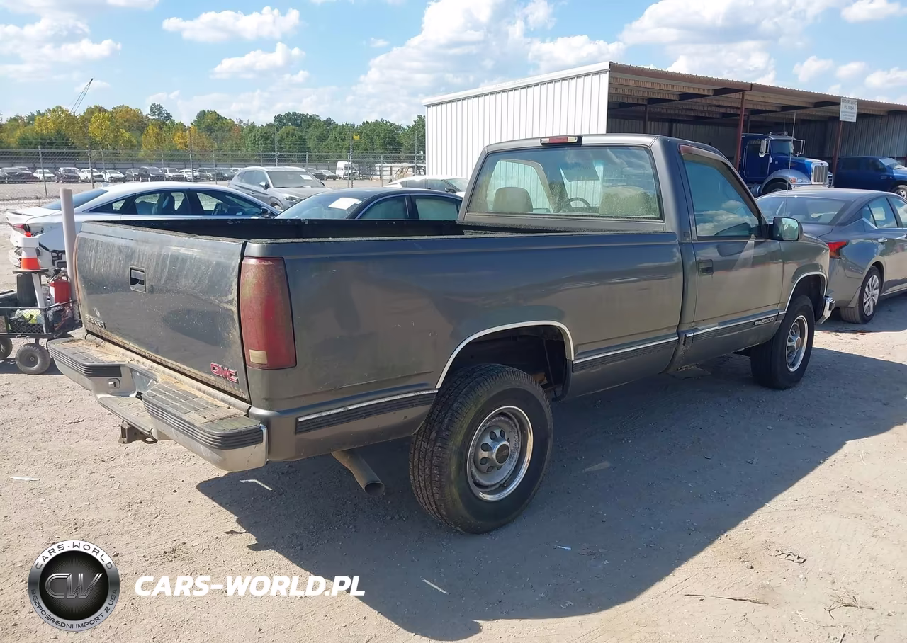2000 GMC Sierra 2500 Classic Sl VIN:1GTGC24R1YR101064 - 4