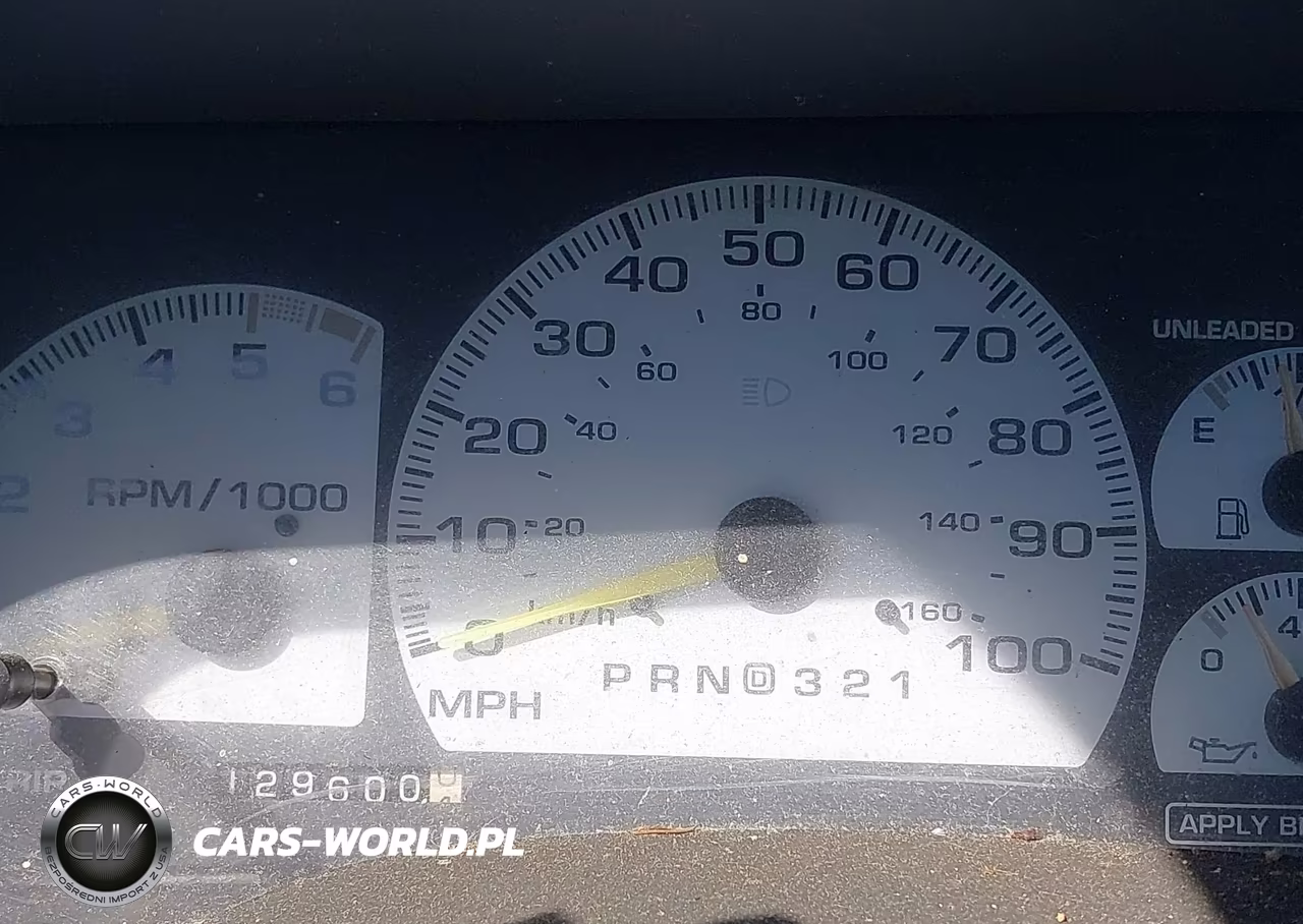 2000 GMC Sierra 2500 Classic Sl VIN:1GTGC24R1YR101064 - 7