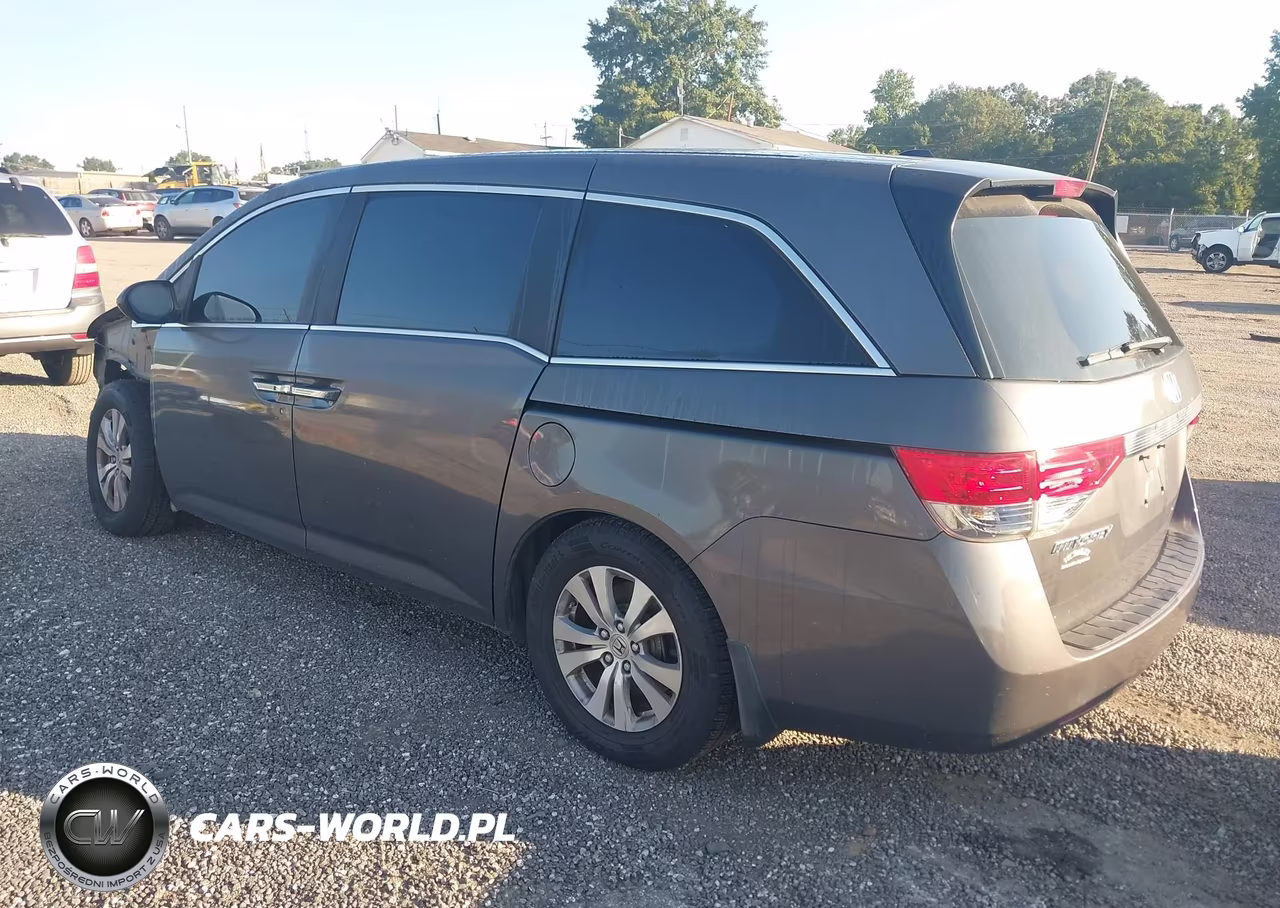 2015 Honda Odyssey Ex-L VIN:5FNRL5H61FB118346 - 3