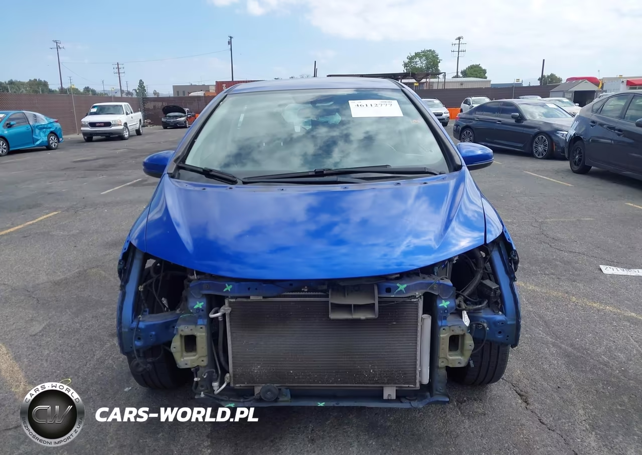 2015 Honda Fit Lx VIN:3HGGK5H53FM711608 - 13