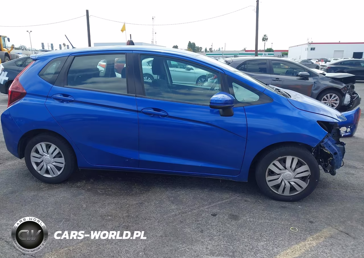 2015 Honda Fit Lx VIN:3HGGK5H53FM711608 - 14
