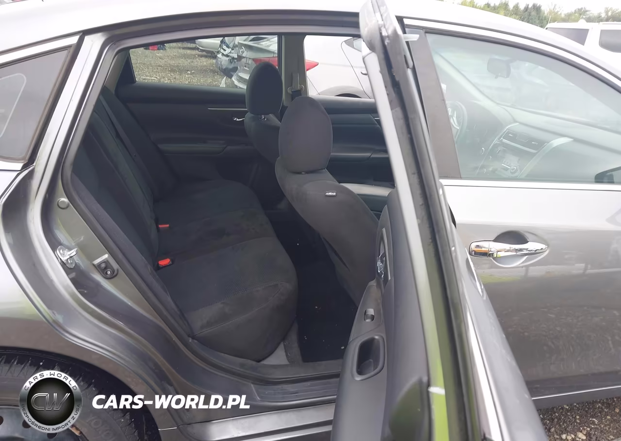 2015 Nissan Altima 2.5 S VIN:1N4AL3AP4FC414193 - 8